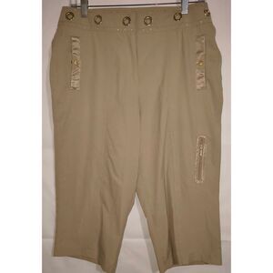 Tail Tech Pants Womens 8 Tan Khaki Capri Zip Pockets Athleisure Golf Stretch gro